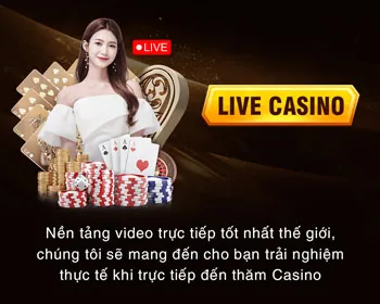 Vận động viên tennis đang giao bóng trên sân, cá cược R98
